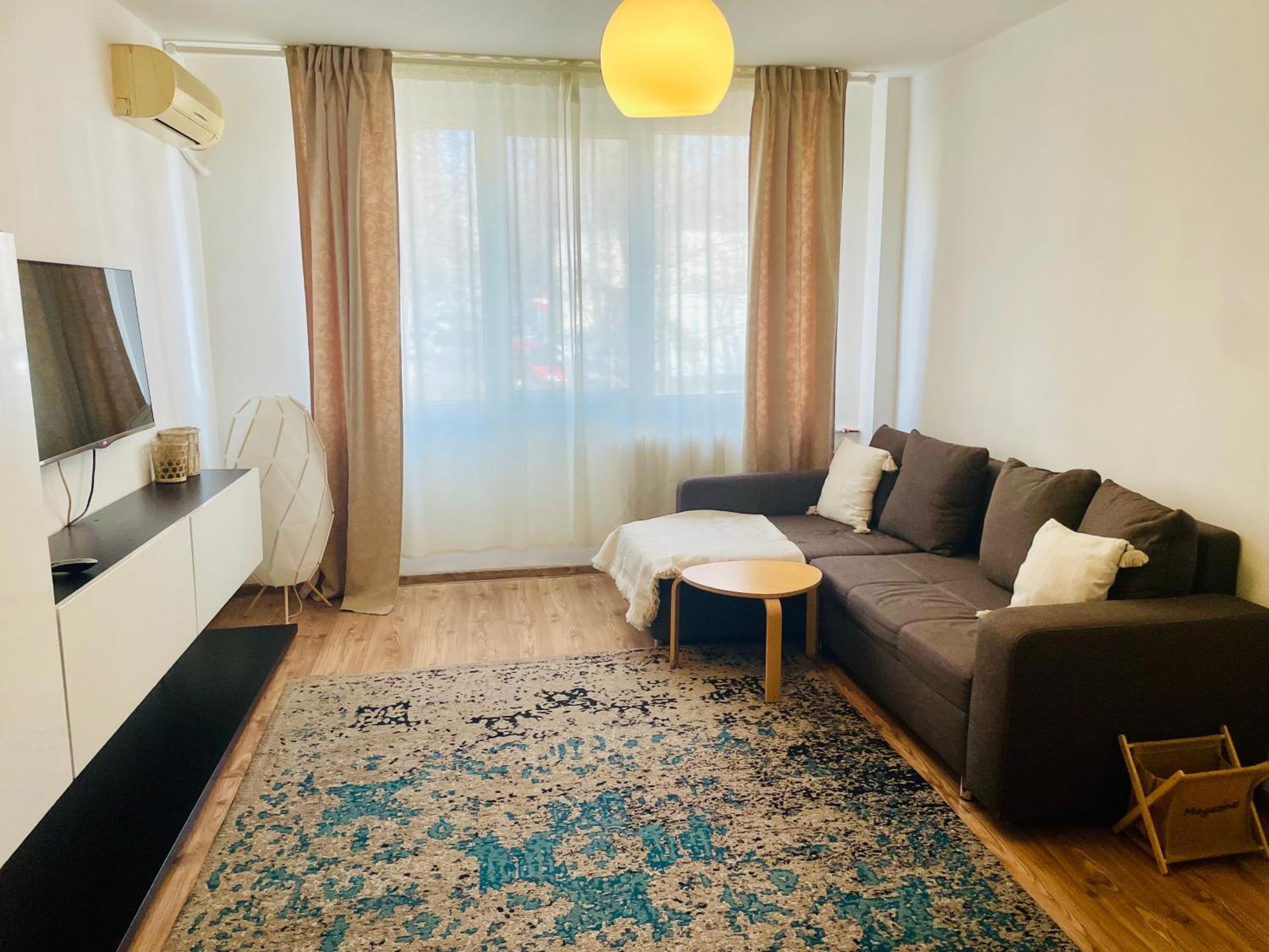 Thias Apartment -Parter, Langa Spitalul Marie Curie Bucureşti Ngoại thất bức ảnh